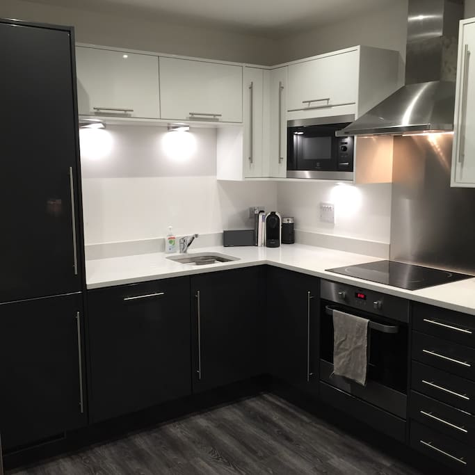 Well appointed kitchen with oven, microwave, fridge/freezer and Nespresso.