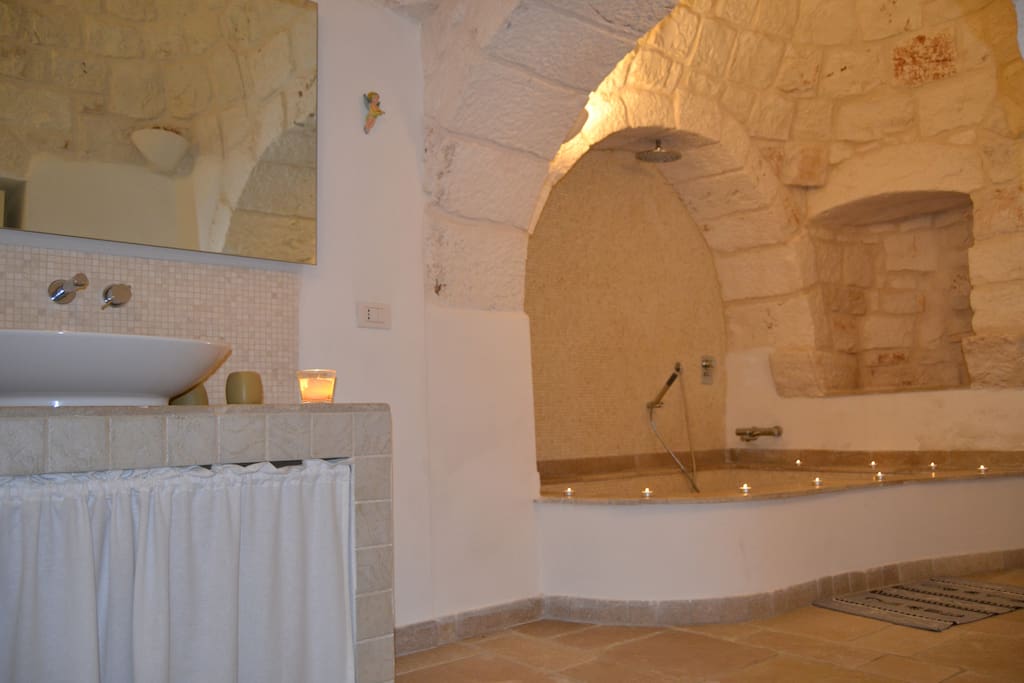 bagno con vasca