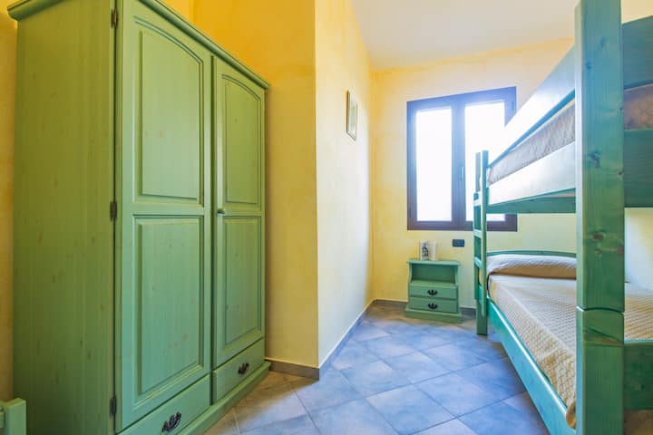 غرفة النوم 2