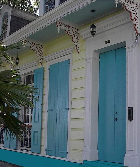 The Chalon House is a beautifully restored 1830's Creole Cottage which is listed on the National Register of Historic Landmarks
