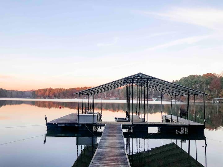 Lake Hartwell Vacation Rentals Houseboat and House Rentals Airbnb