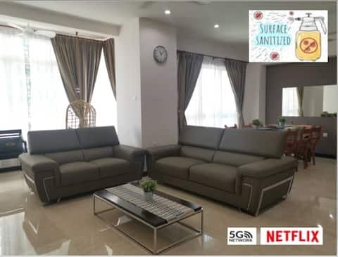 *Cozy Apt@ Orion *3R3B* IJN /5 mins KLCC&Pavillion