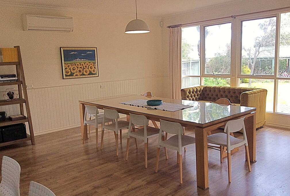3 m table. Enough space for that puzzle and dinner!