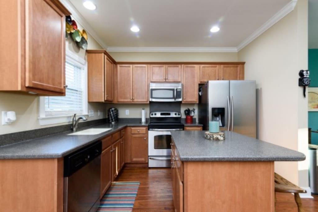Remodeled, fully stocked kitchen