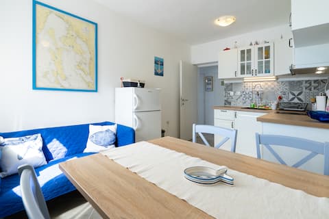 Top Airbnb: Lovely apartment by the sea - Galun in Općina Punat