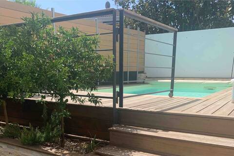 Bottom of villa with garden Côte d 'Azur