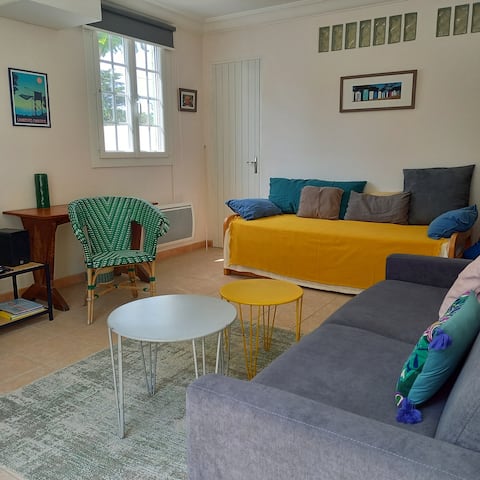 Airbnb performant: Beautiful house 300 meters from the sea à Saint Georges D'oléron