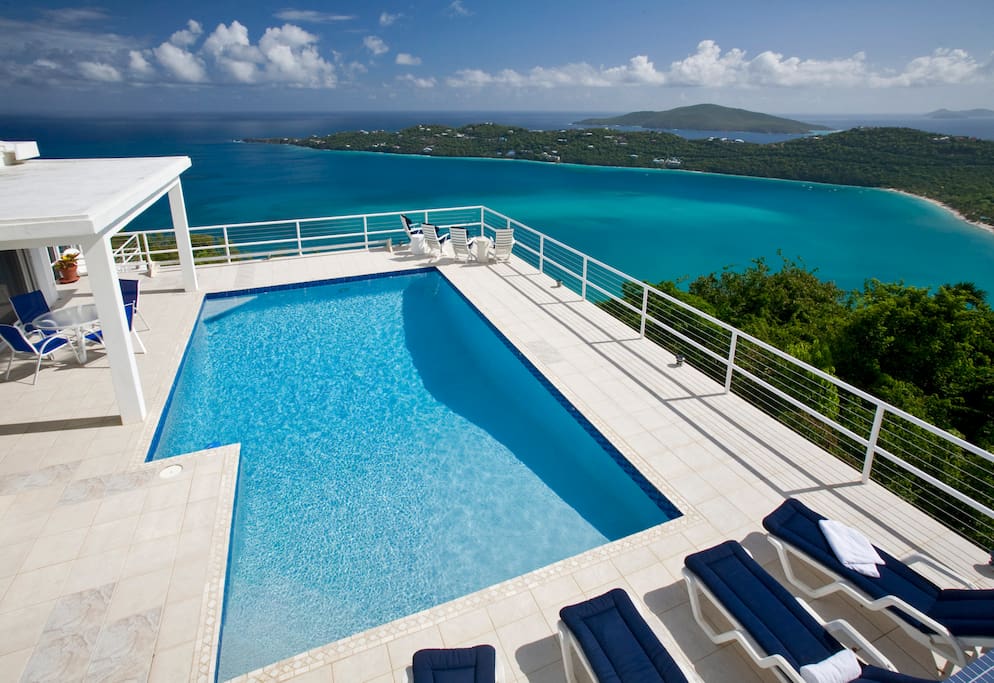 Huge pool overlooking Megan's bay
