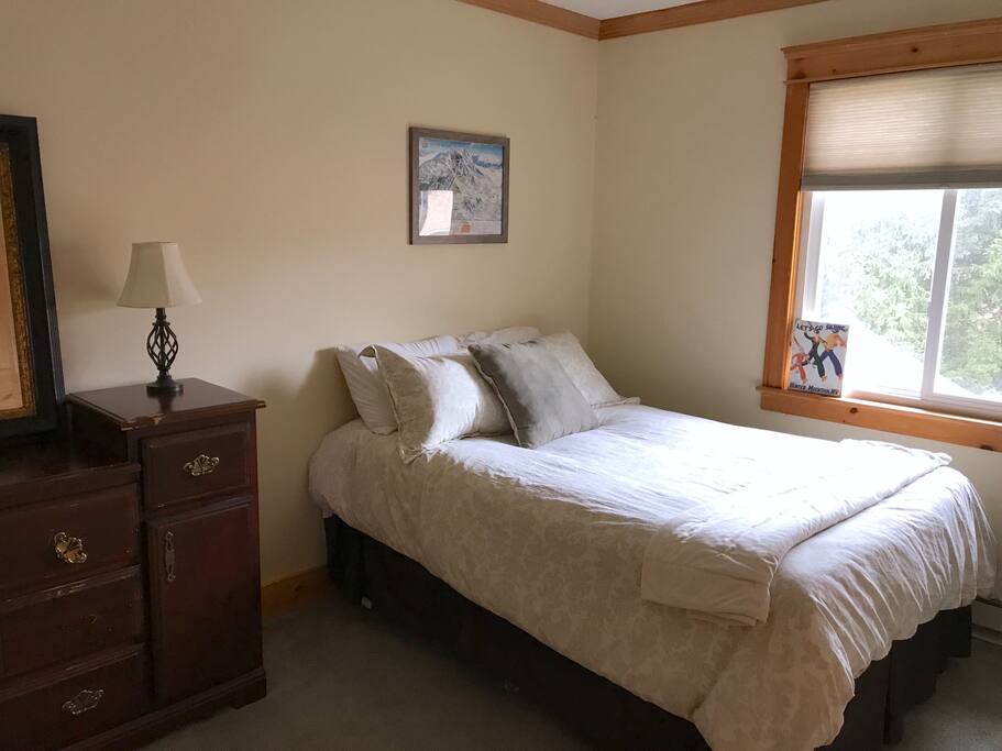 Bedroom 1 second floor (full bed)