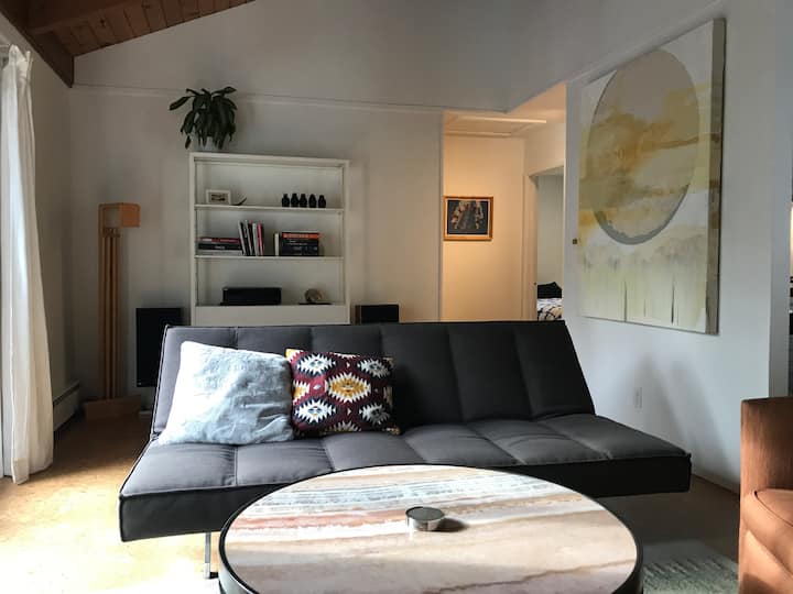 Modern & Cozy Mountain Escape Near La - San Bernardino, CA