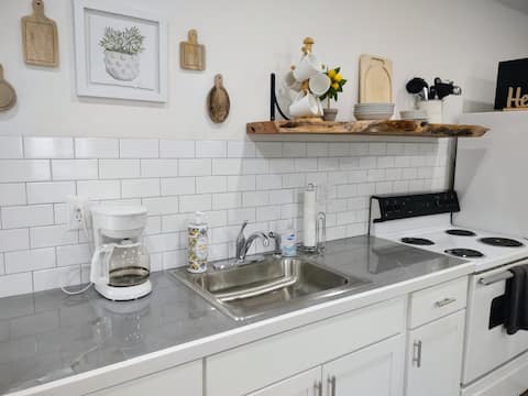 The Cheerful Cottage