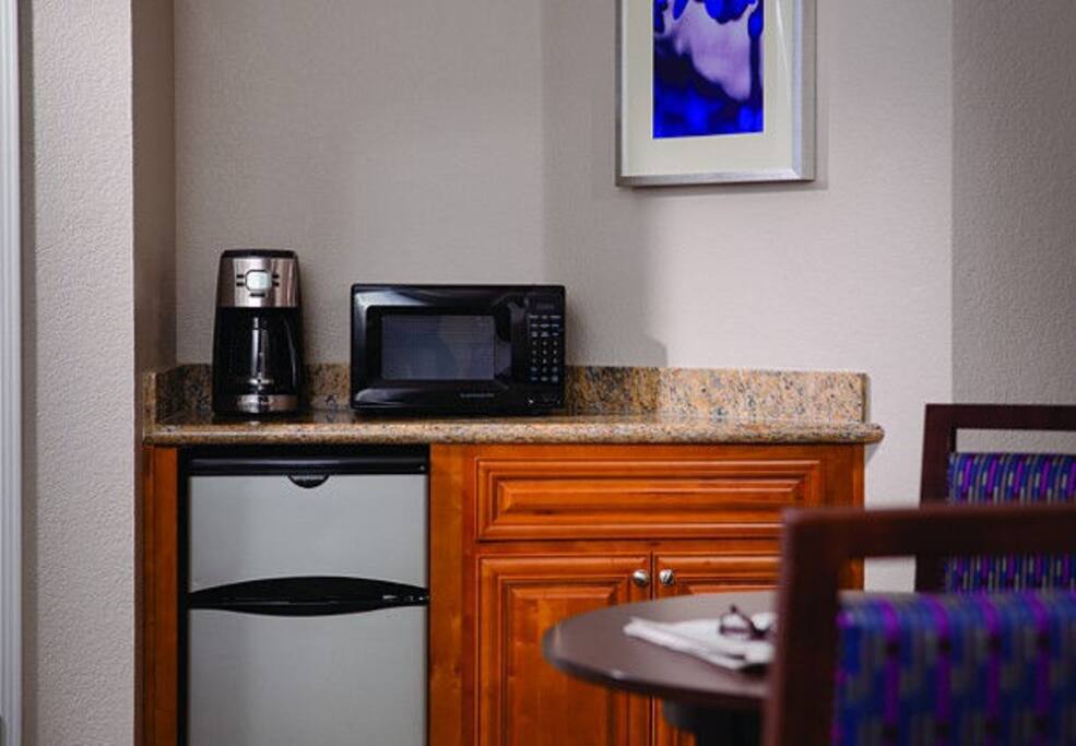 Guestroom Kitchenette
The guest room features a kitchenette with mini-refrigerator, microwave, and coffee maker.