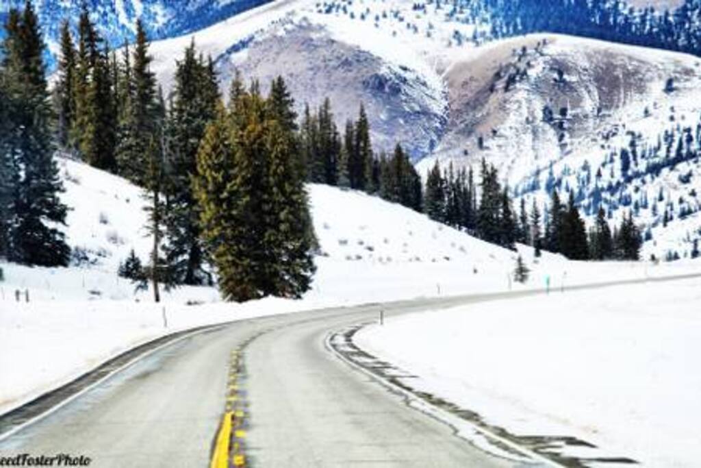 There is snow plows that work all the time so you don't have to worry about getting snowed in!