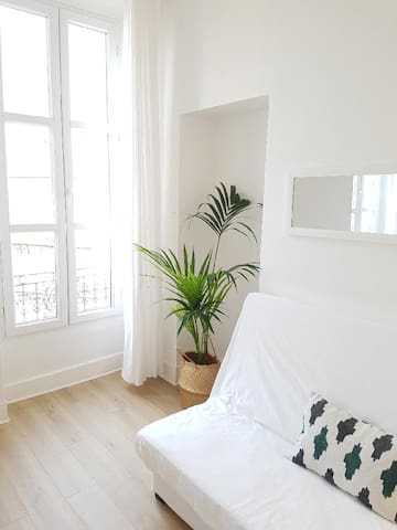 new : joli studio central