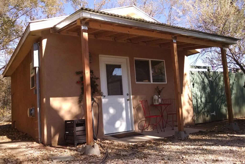 Casita now features a front porch for guests' enjoyment plus a private side yard for their pets.