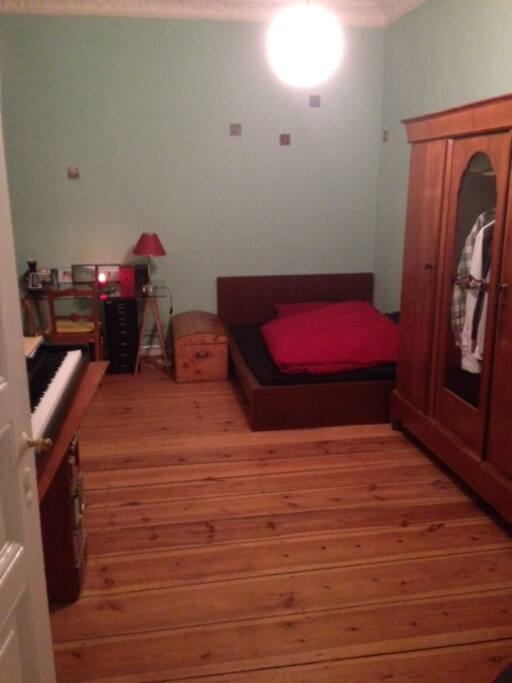 Dein Bett