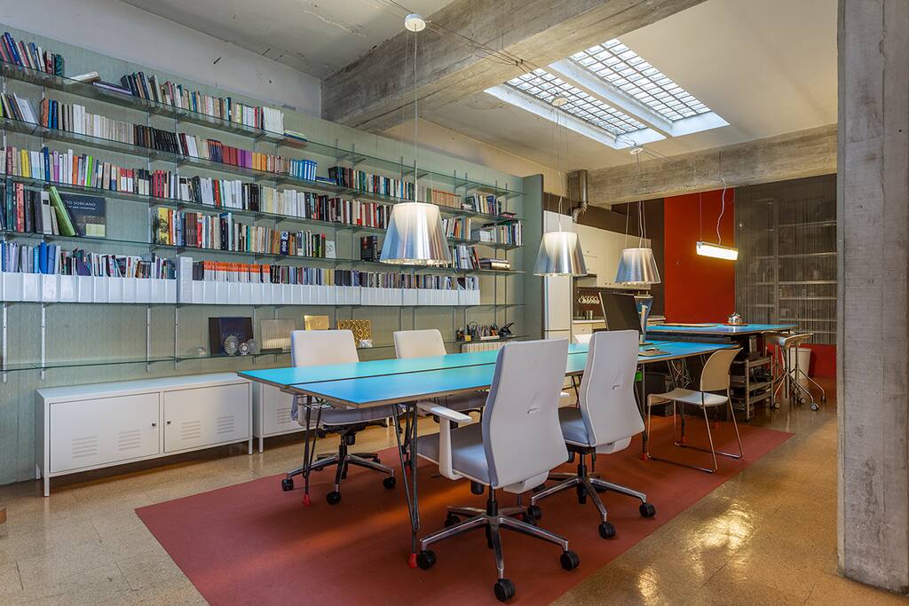 Working table/Dining room