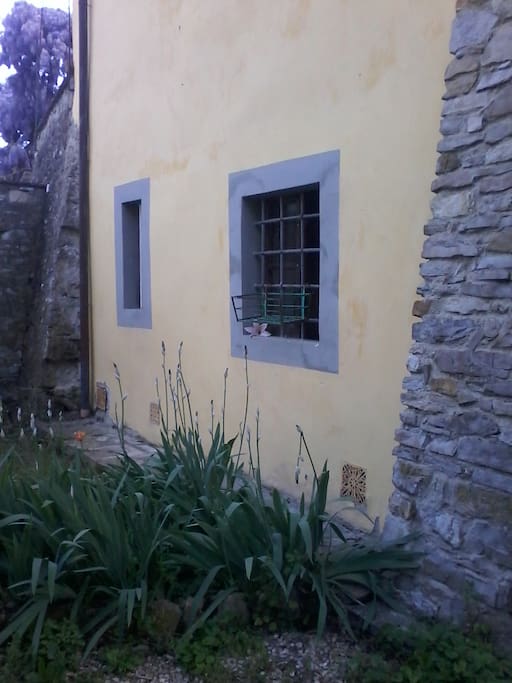 farm house