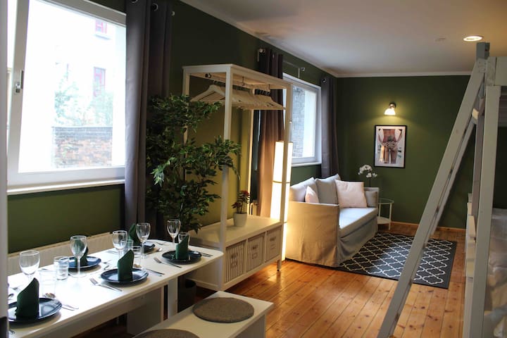 Connected Apartment for up to 14 people Kreuzberg