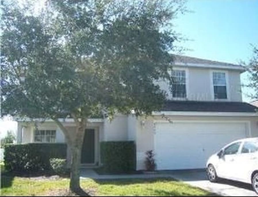 Front of home, space in driveway to park your car