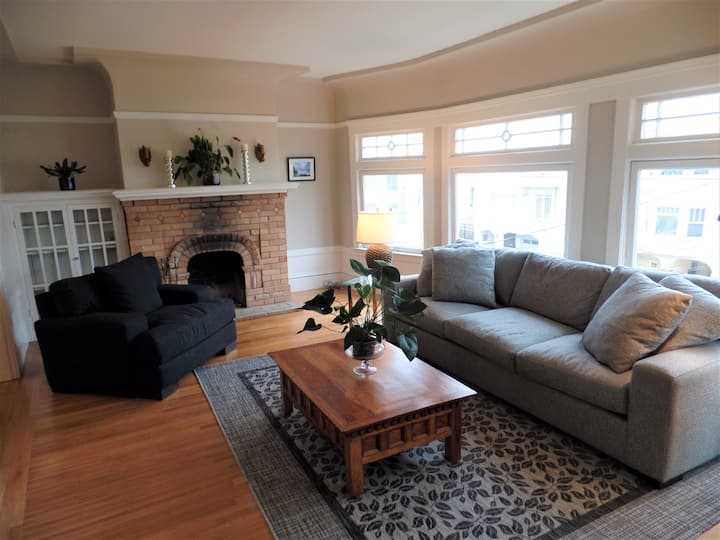 Newly Remodeled Full Floor Flat With Ocean Views - San Francisco, CA