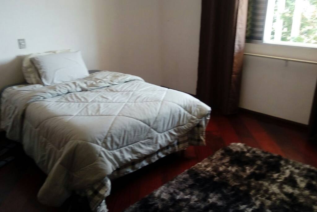 Cama de casal confortável!