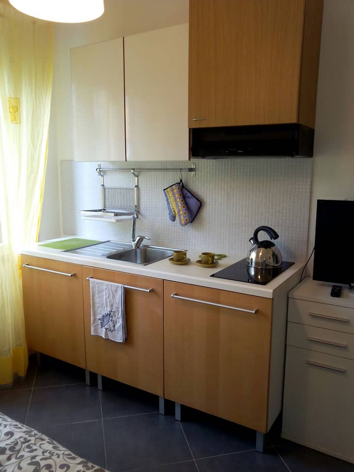 In Villa Patio 2rooms 4guests Air Condiz   Station - La Spezia
