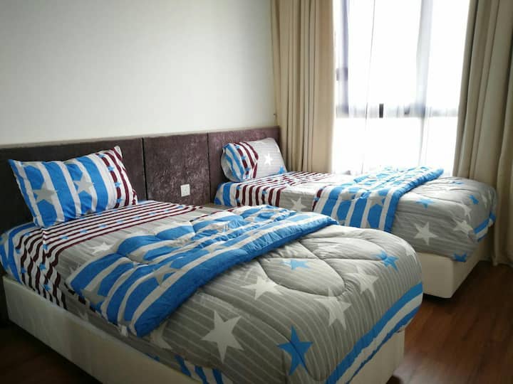 卧室2 ：单人床