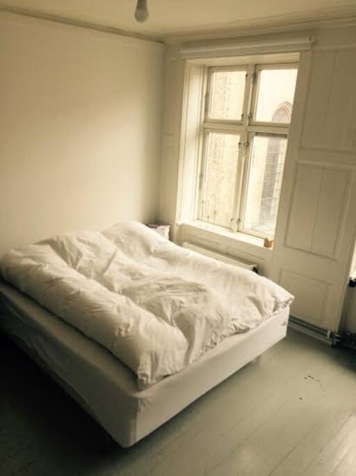 Comfortable bed. (Queen Size)