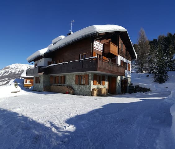 CHALET DEL BOSCO Appartamento PANORAMICO N6