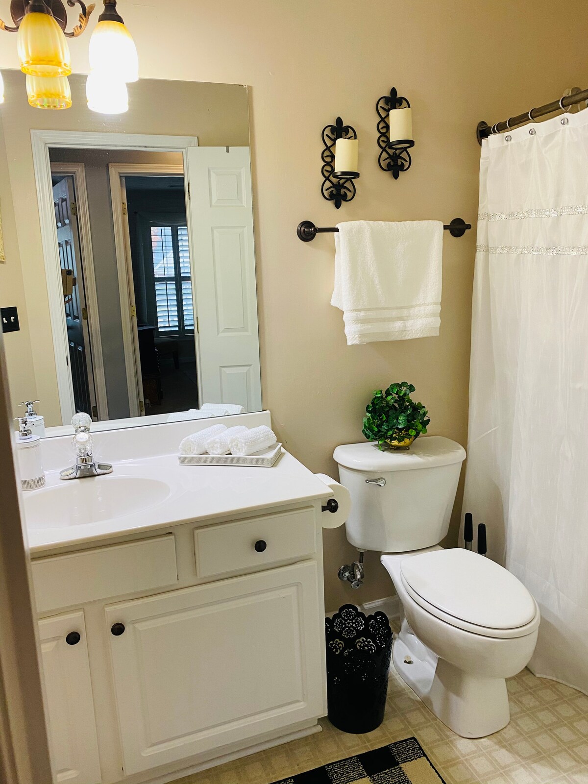 Beautiful home in Buford, GA 2 Bedrooms