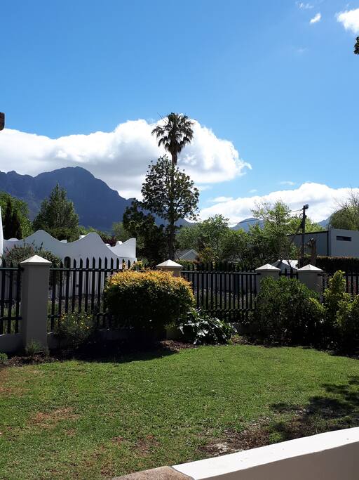 The Helderberg Mountains on a sunny day