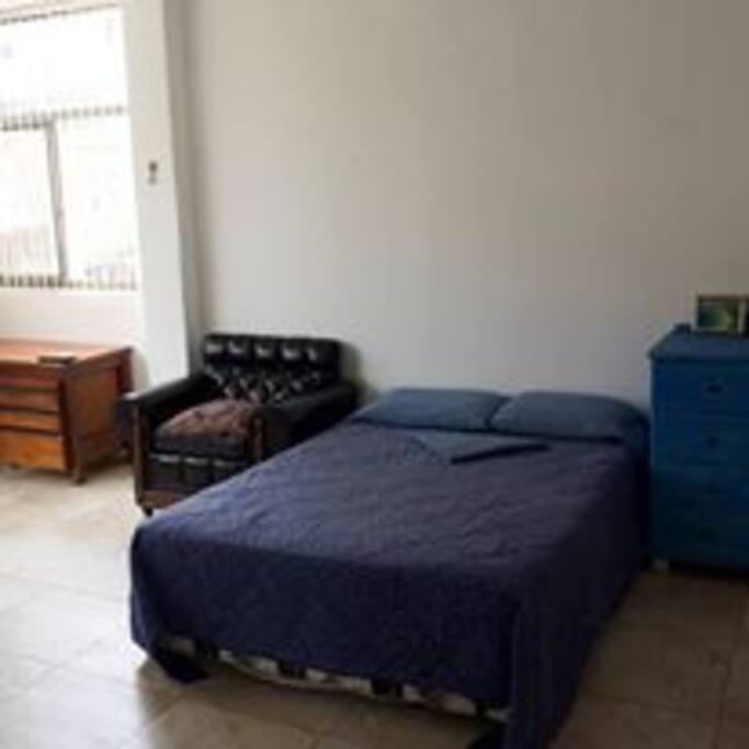 Clean and comfortable private rooms with private bathroom for couples. Yemayá Hostal in Puerto López, Manabí.
