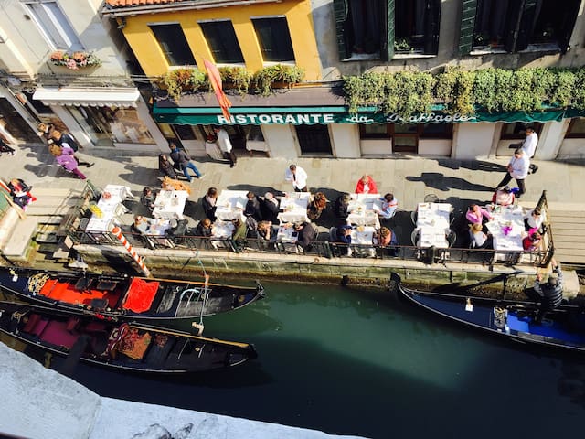 Residence San Marco-Canal View + Private terrace