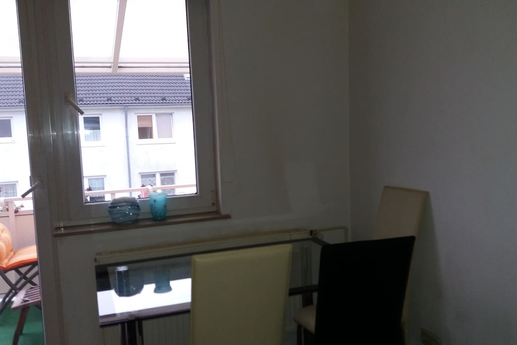 Esstisch im Zimmer