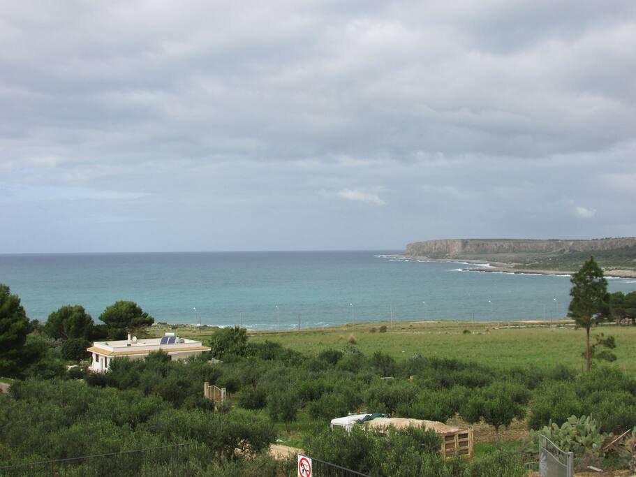 The wonderful Macari beach, just 300 mt fromthe Residence