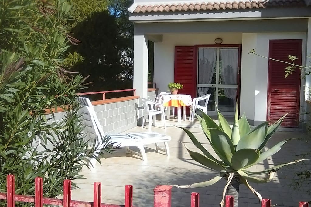 Front terrace
