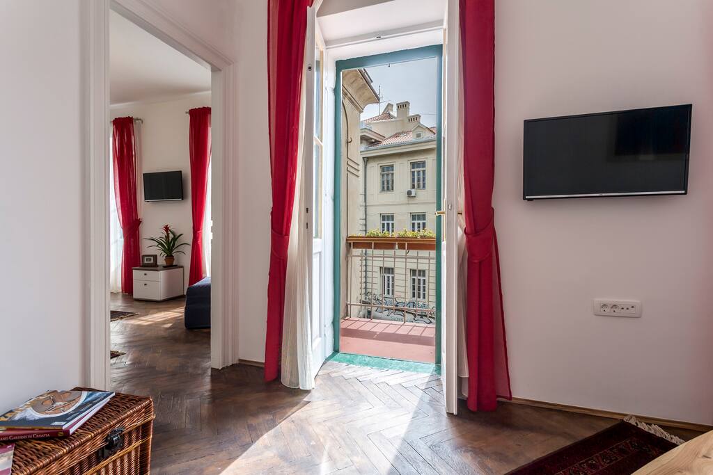 Door to balcony
