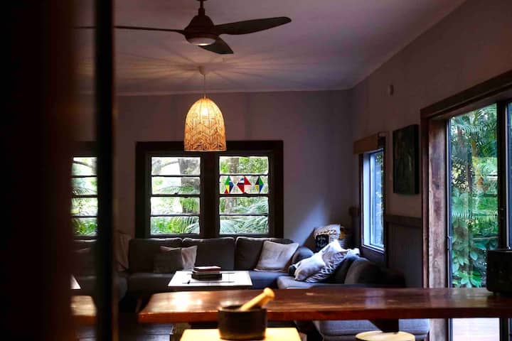 Ananda Eco House - Rainforest Retreat - Maleny