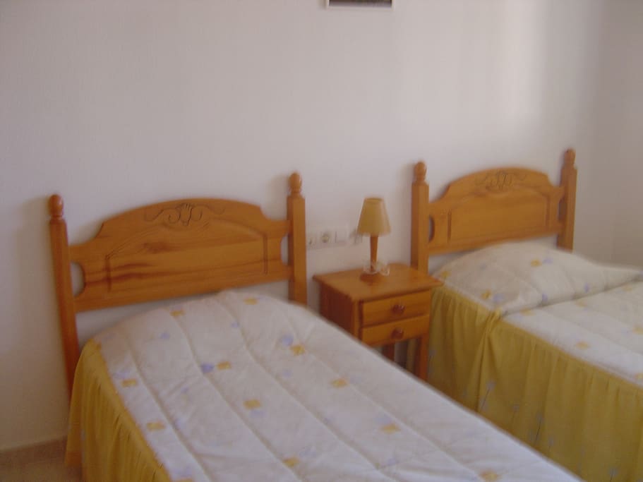slaapkamer 2: 2 eenpersoonsbedden