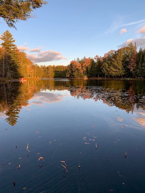 Waterfront Adirondack Home on pond near Long Lake