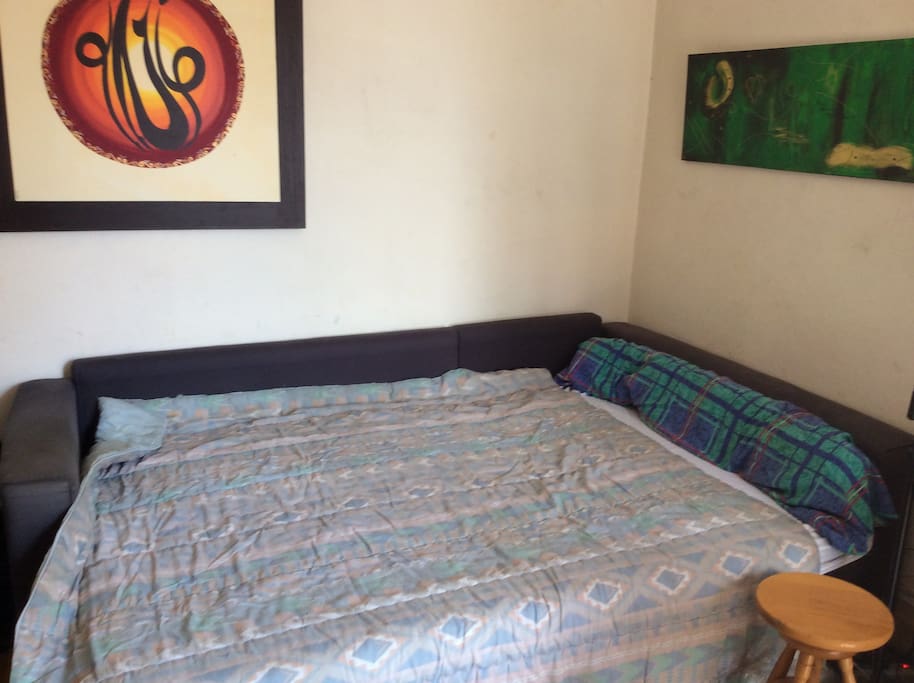 Very comfortable queen size bed
