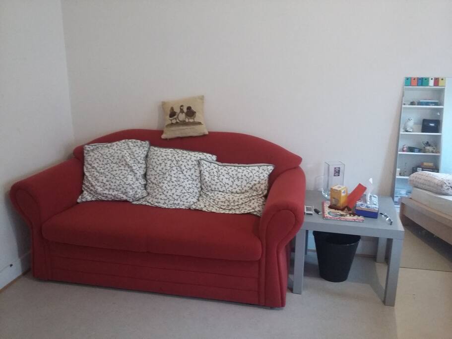 A comfy retro couch