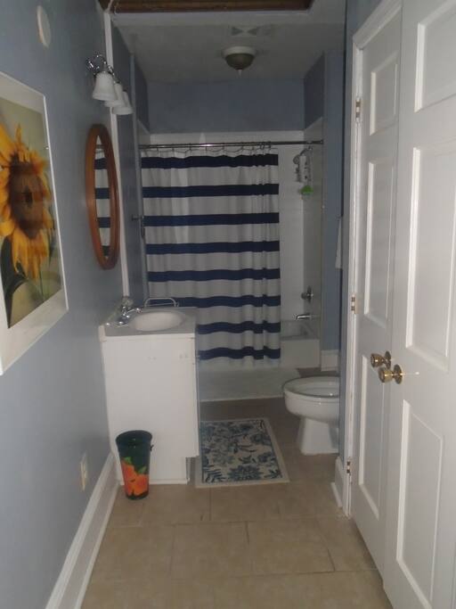 "Sandra has a prepared a wonderful place to call home while you are in Durham! She is very responsive and willing to go that extra mile to make sure you are comfortable. Be sure to check out her list of "places to go" that she has prepared. It has some great suggestions." Todd