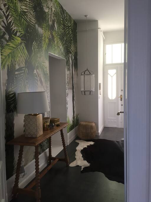 dining room-kitchen