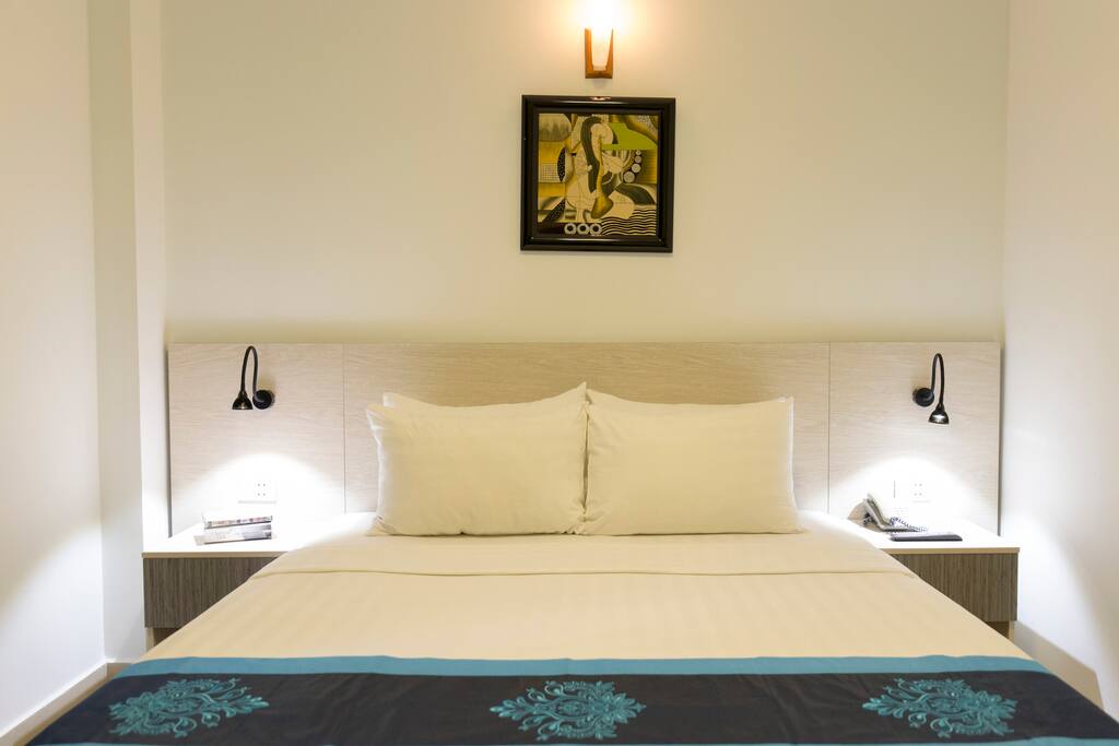 Deluxe Double Bed