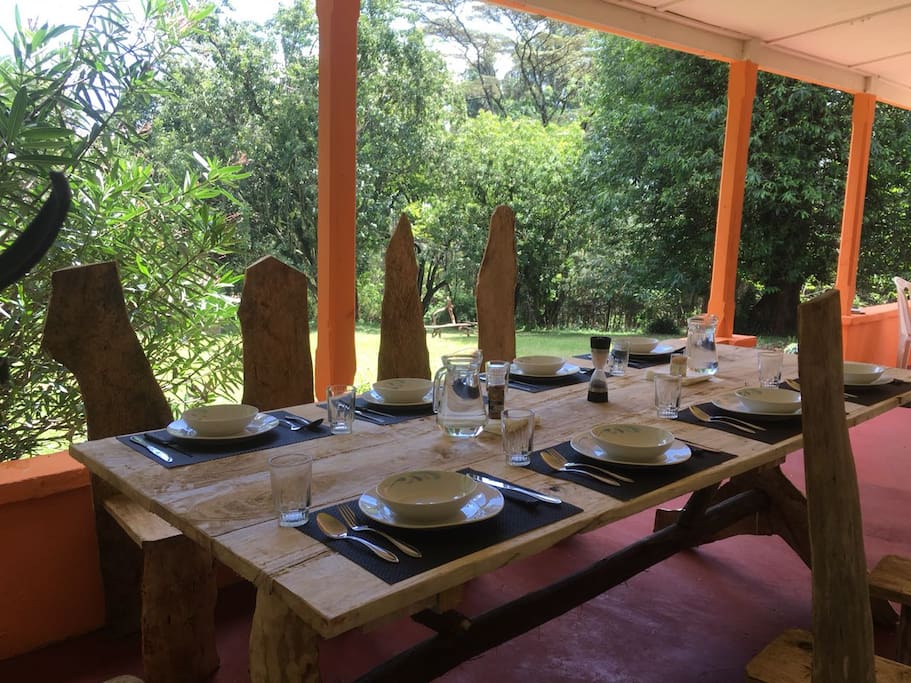 Outdoor brunch table