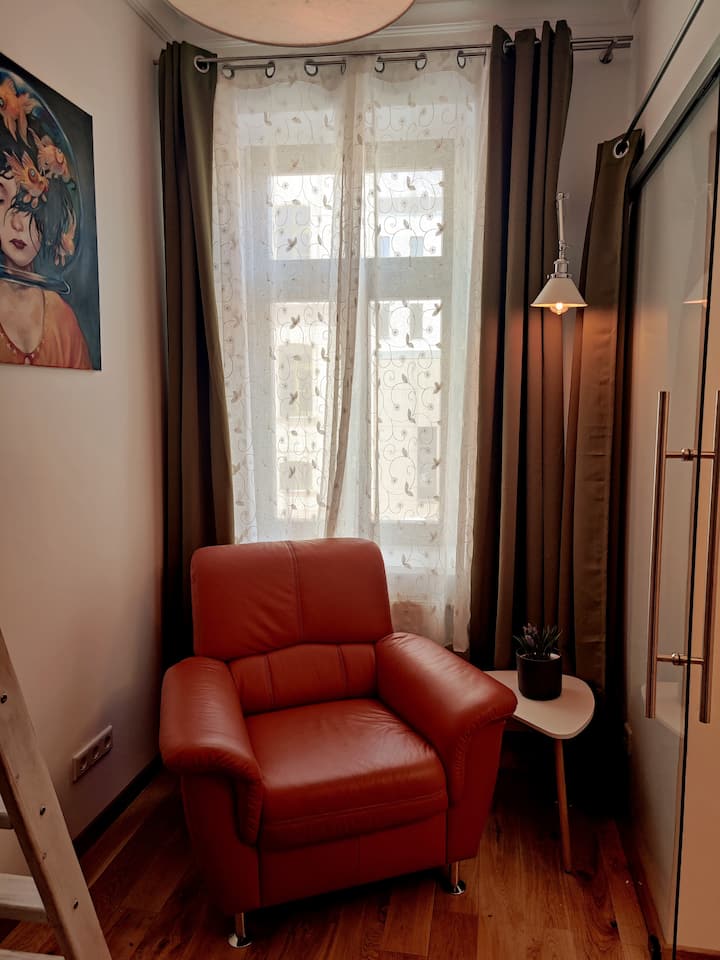 La vraie chaise de lecture en cuir