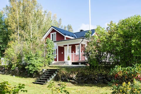 Selmas Torp, idyll by the lake, for your wellbeing