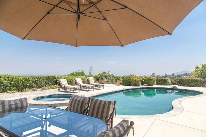 Amazing View-Pool-Spa Home Near Universal Studios